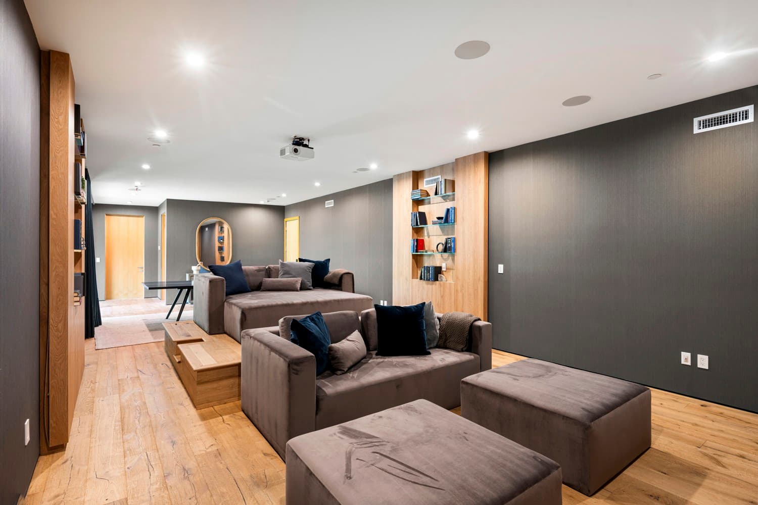 Built-in Home Offices Toronto project by Home Reframe